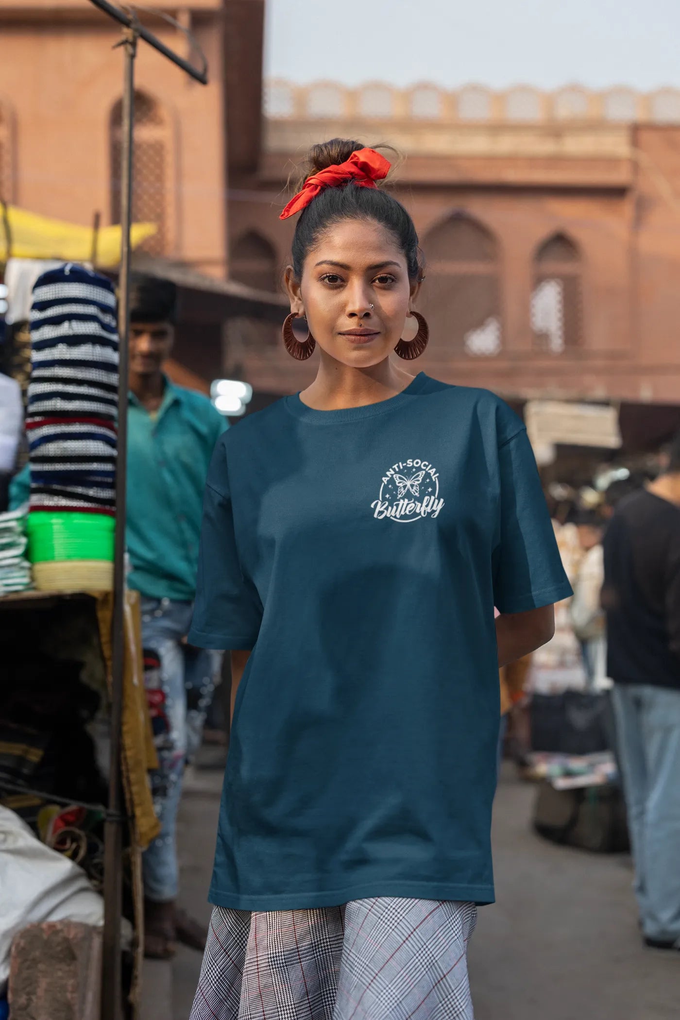 Asociale vlinder oversized T-shirt