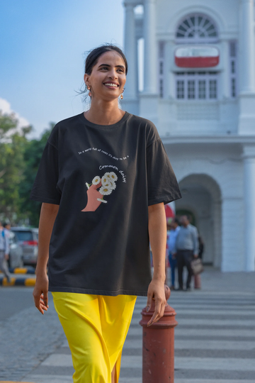 Be a common daisy Oversized T-Shirt