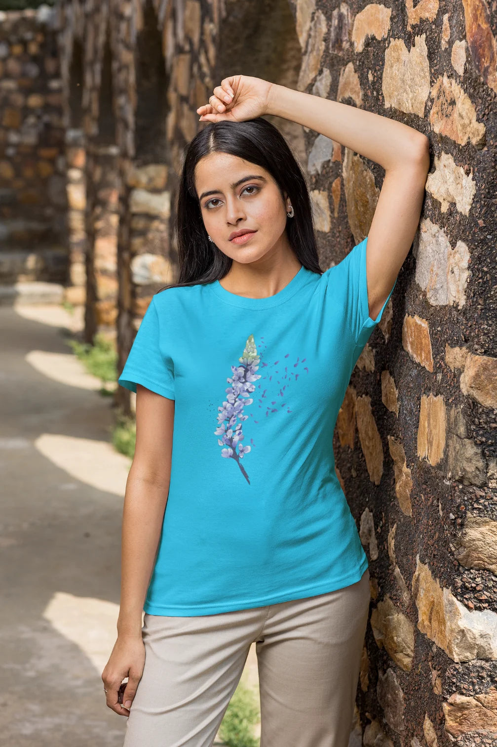 T-shirt met blauw blad