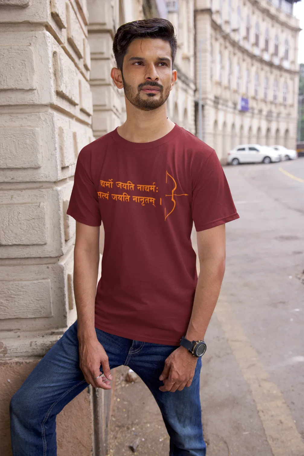 Dharmo jayati naadharmah, Satyam jayati naanrutam T-shirt