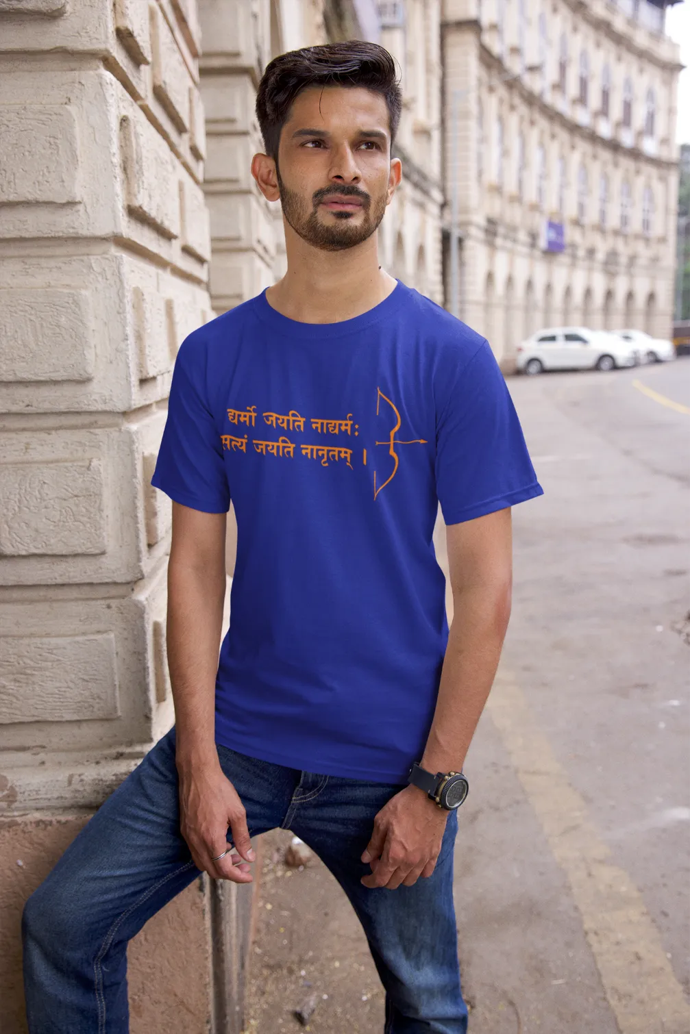 Dharmo jayati naadharmah, Satyam jayati naanrutam T-shirt