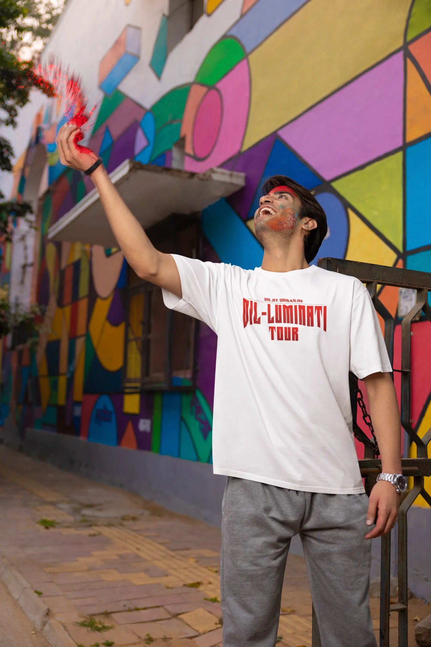 Dil-Luminati Tour Oversized T-Shirt