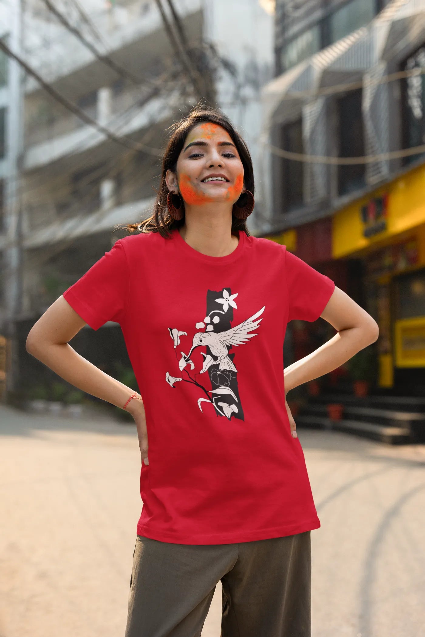 Bloem- en vogel-T-shirt