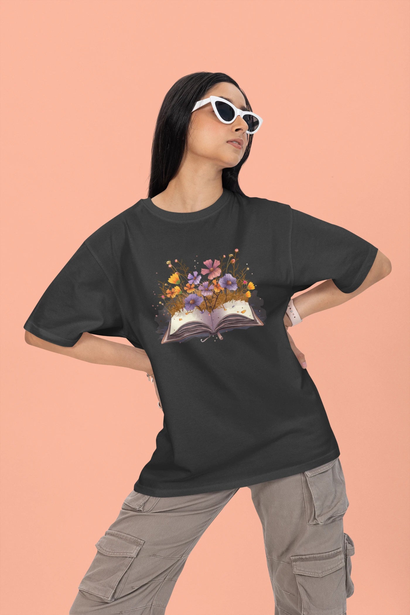 Flower book Oversized T-Shirt