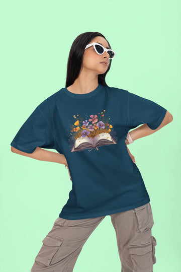 Flower book Oversized T-Shirt