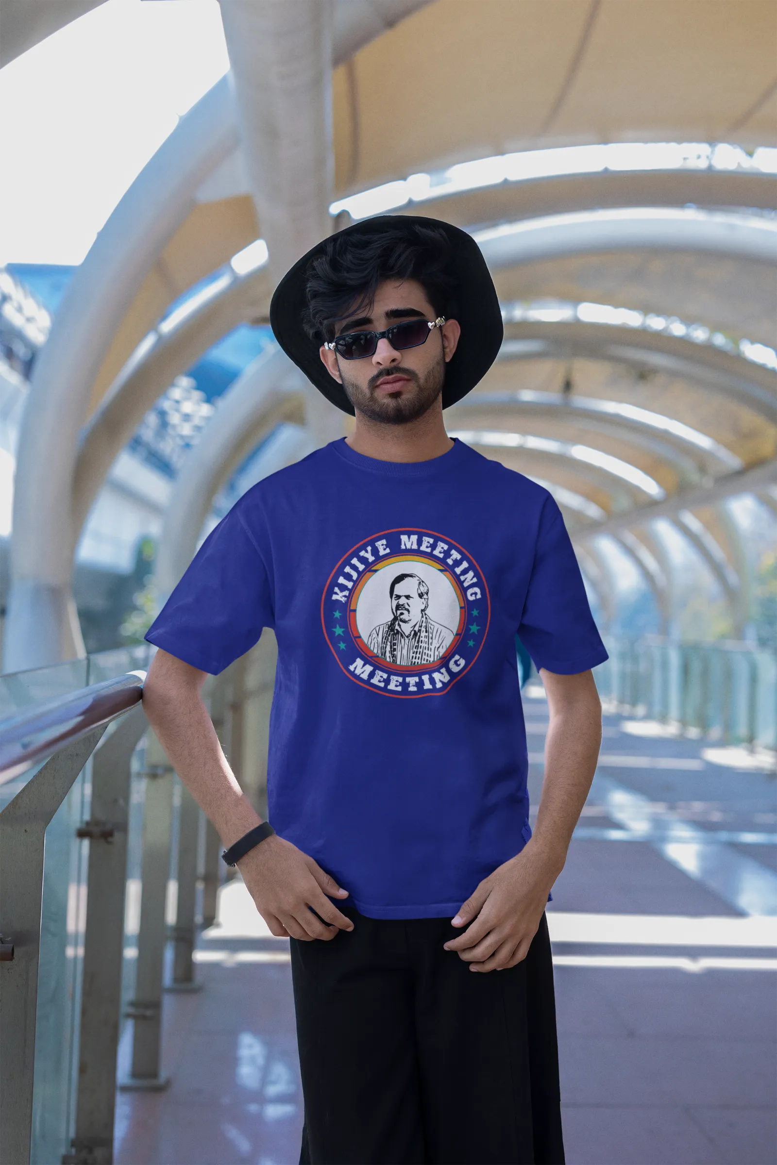 Kijiye Meeting Meeting T-Shirt