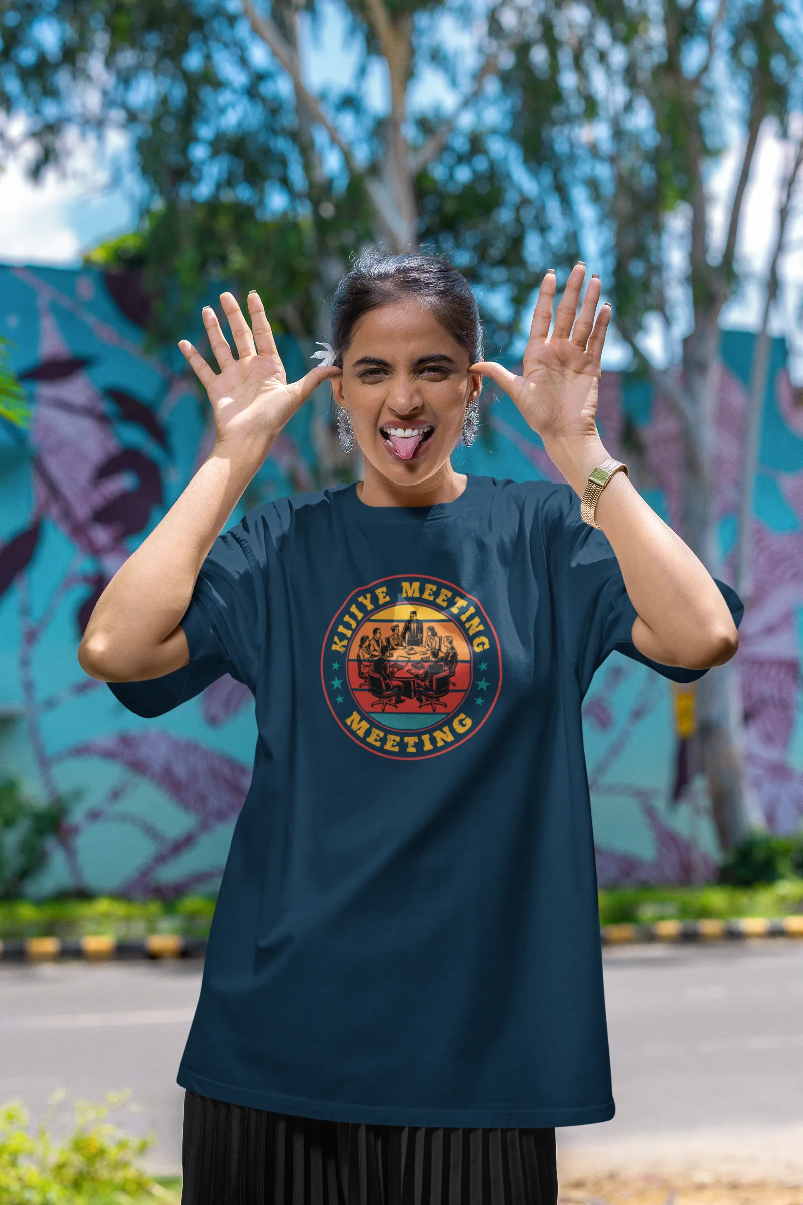 Kijiye meeting meeting Oversized T-Shirt