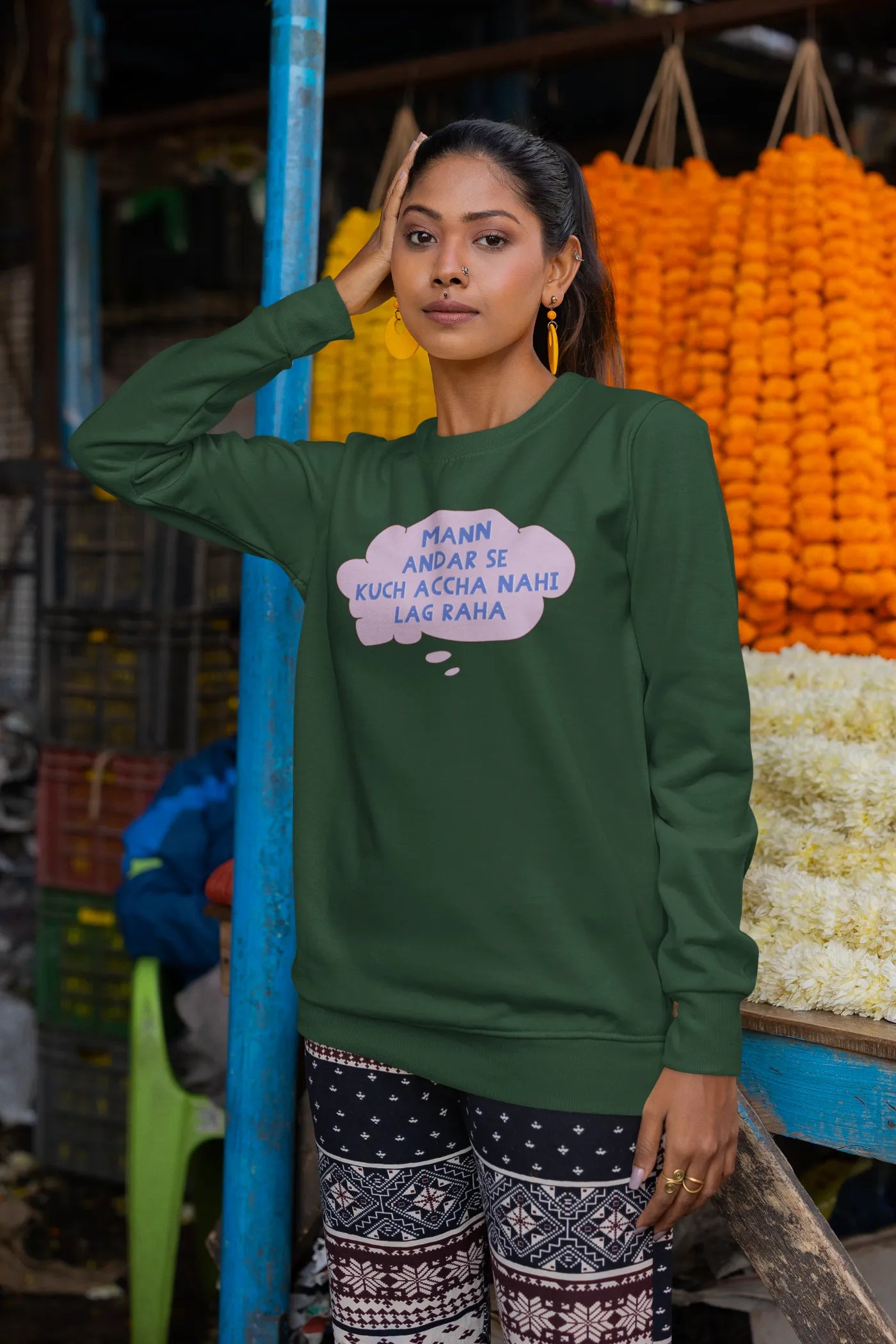 Mann andar se kuch accha nahi lag raha Unisex sweatshirt