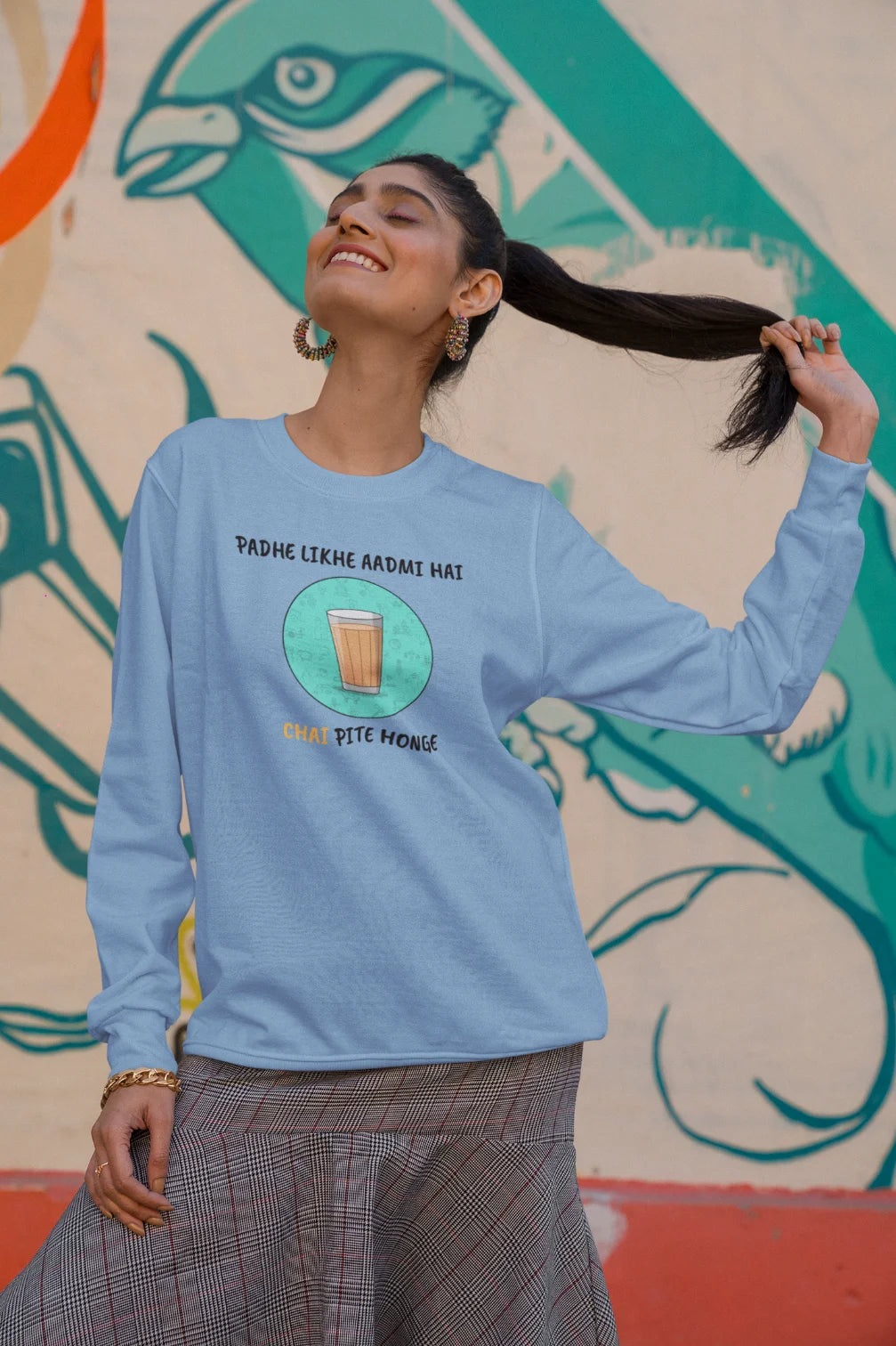 Padhe likhe aadmi hai, chai pite honge Unisex Sweatshirt