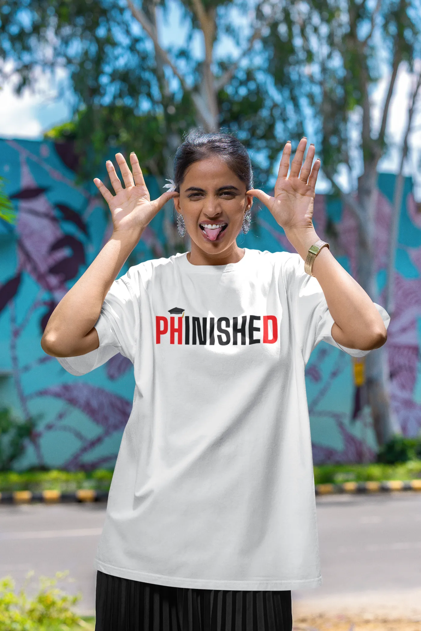PHINISHED Oversizsed T-Shirt
