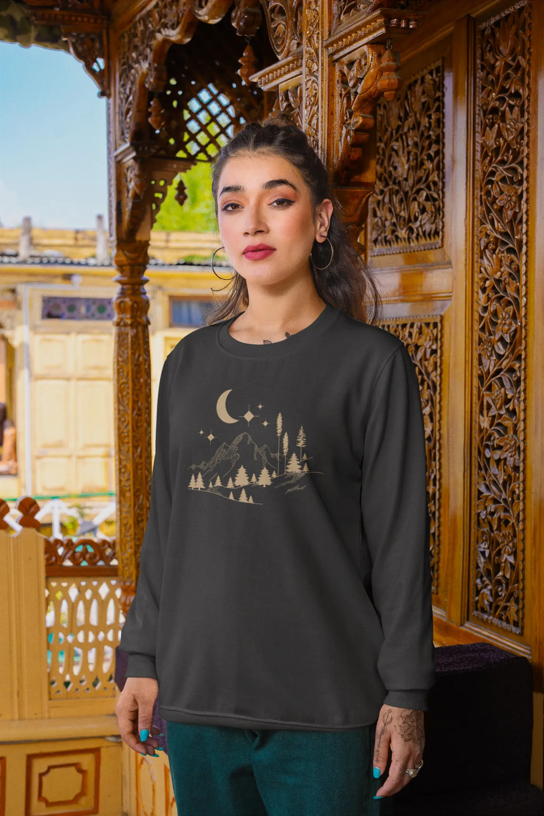 Starry mountain Unisex Sweatshirt