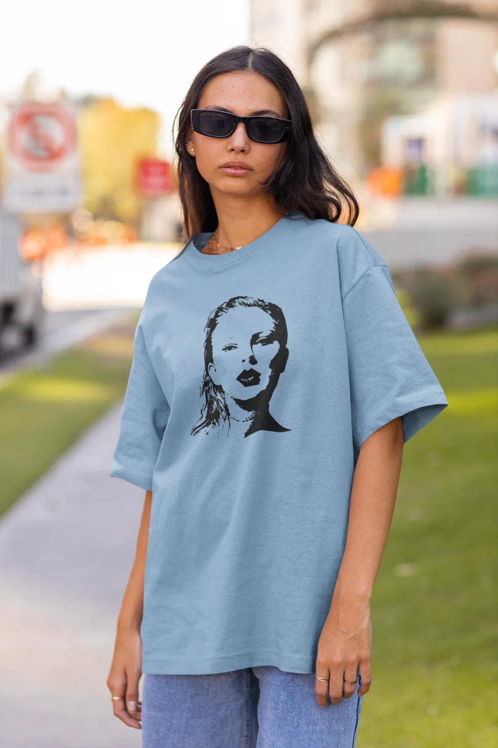 Taylor Swift Contour Oversized T-Shirt