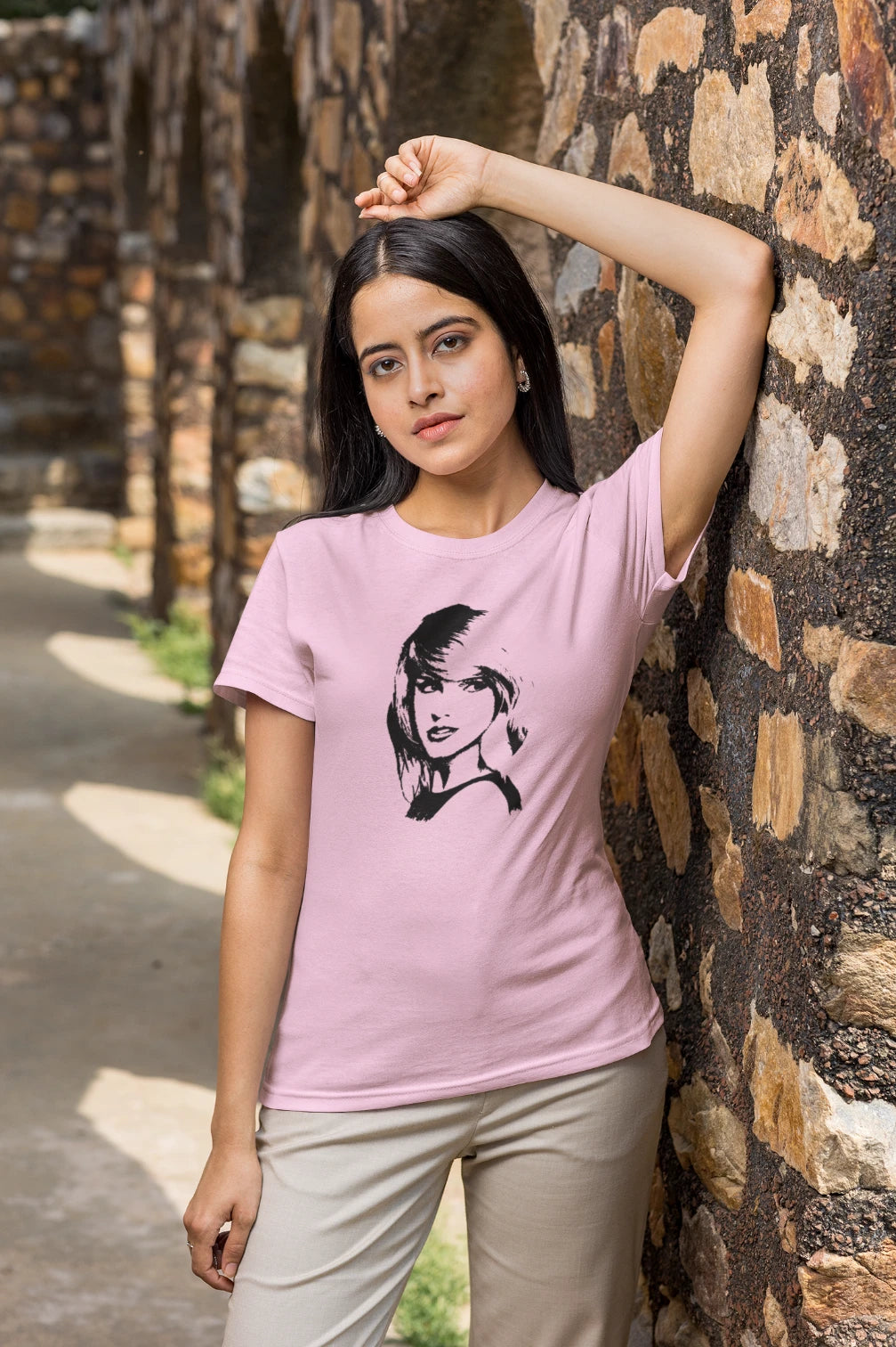 Taylor Swift Contour T-shirt