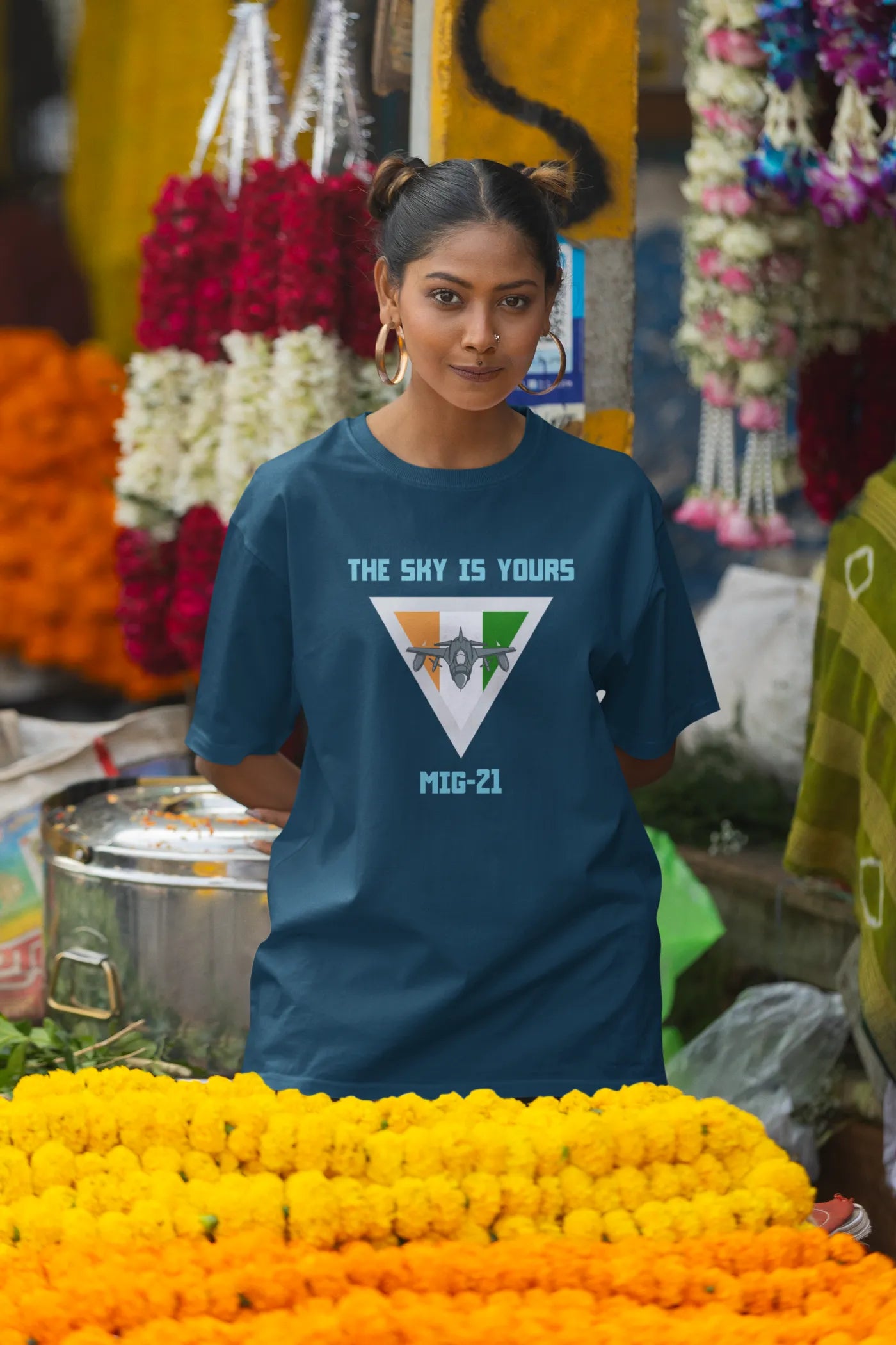 The sky is yours MiG-21 Oversized T-Shirt