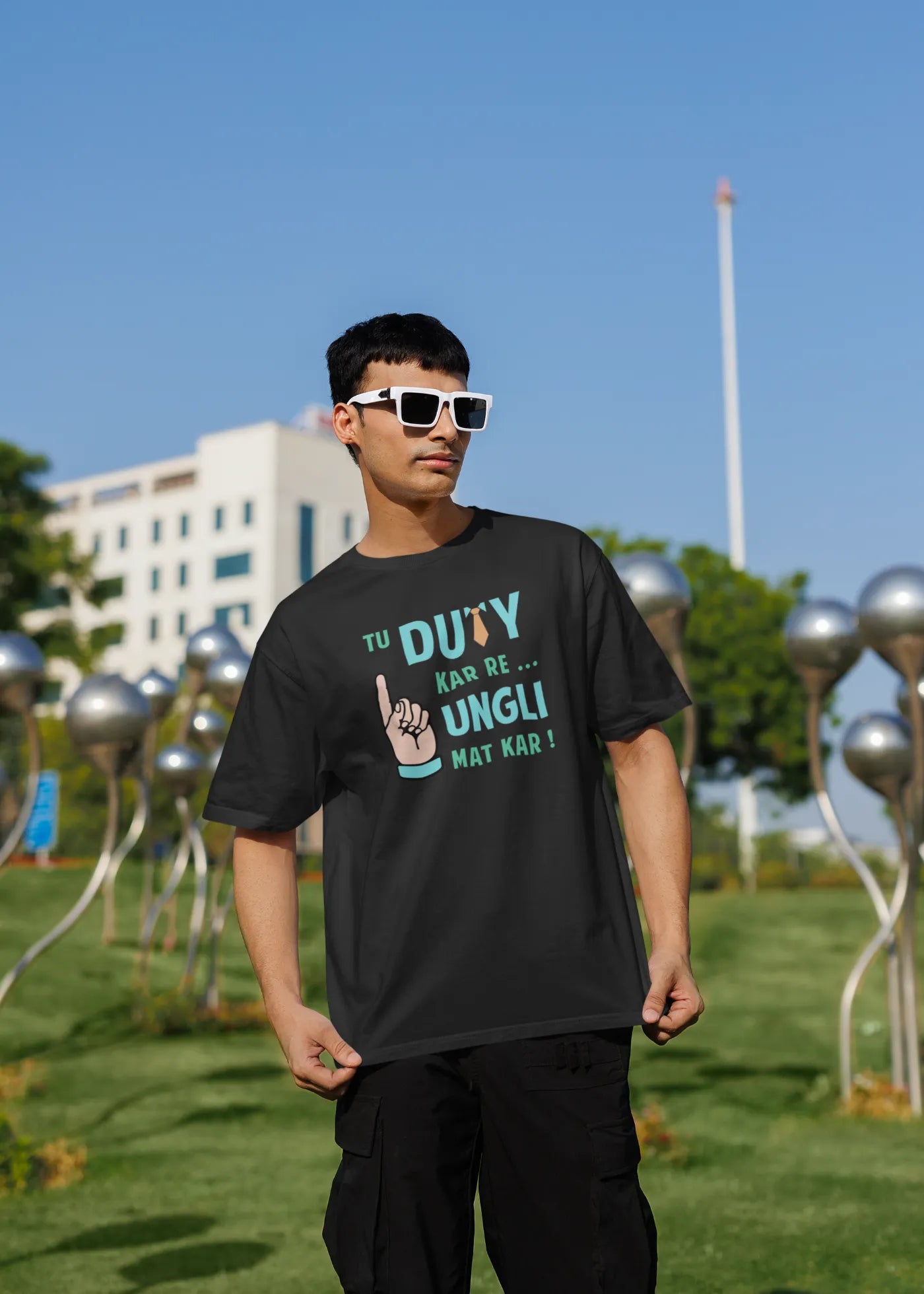 Tu duty kar re, ungli mat kar Oversized T-shirt