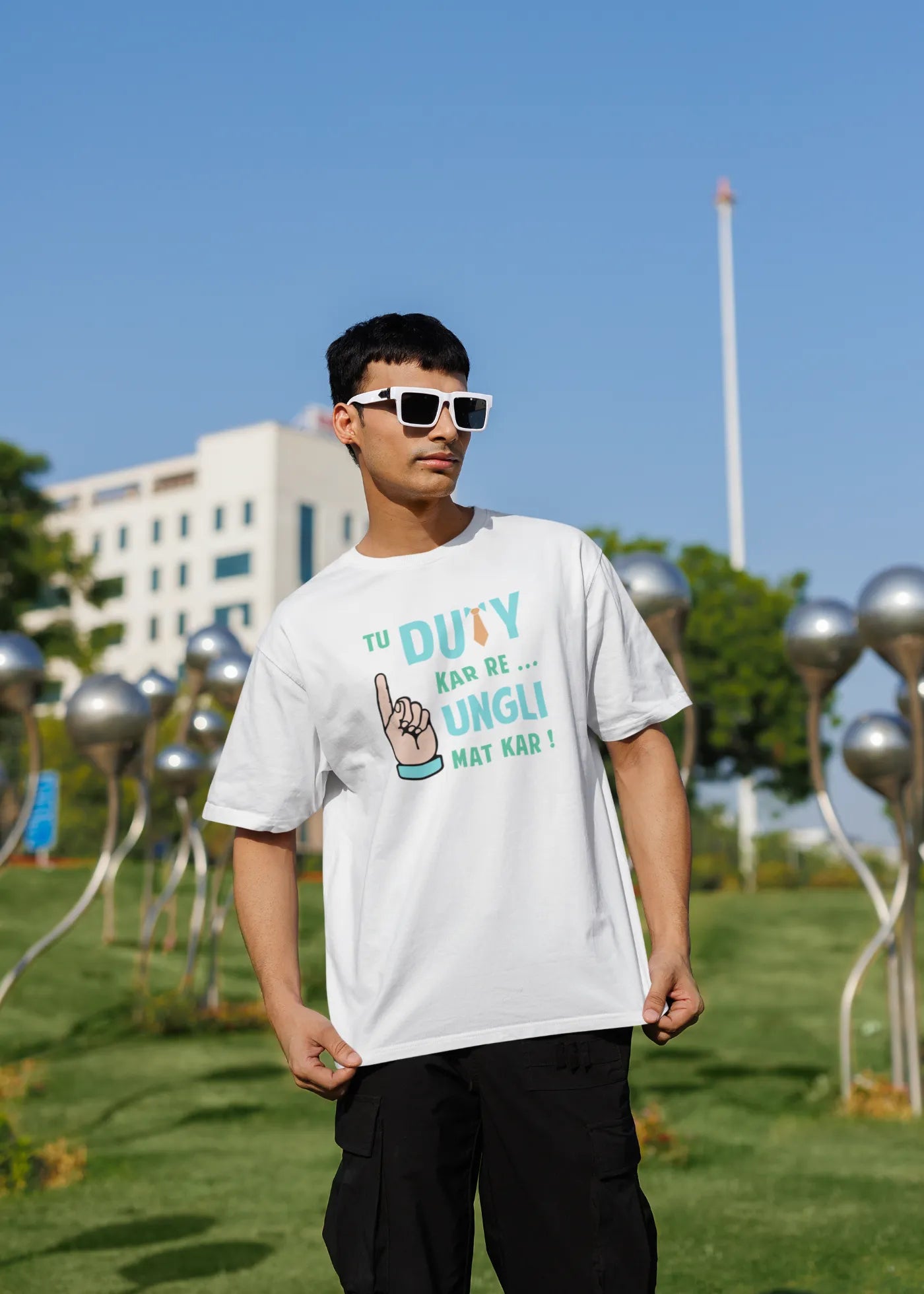 Tu duty kar re, ungli mat kar Oversized T-shirt