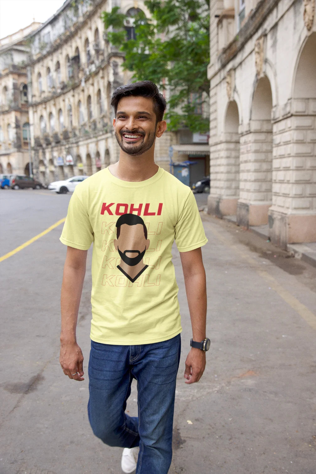 T-shirt met de omtrek van het gezicht van Virat Kohli