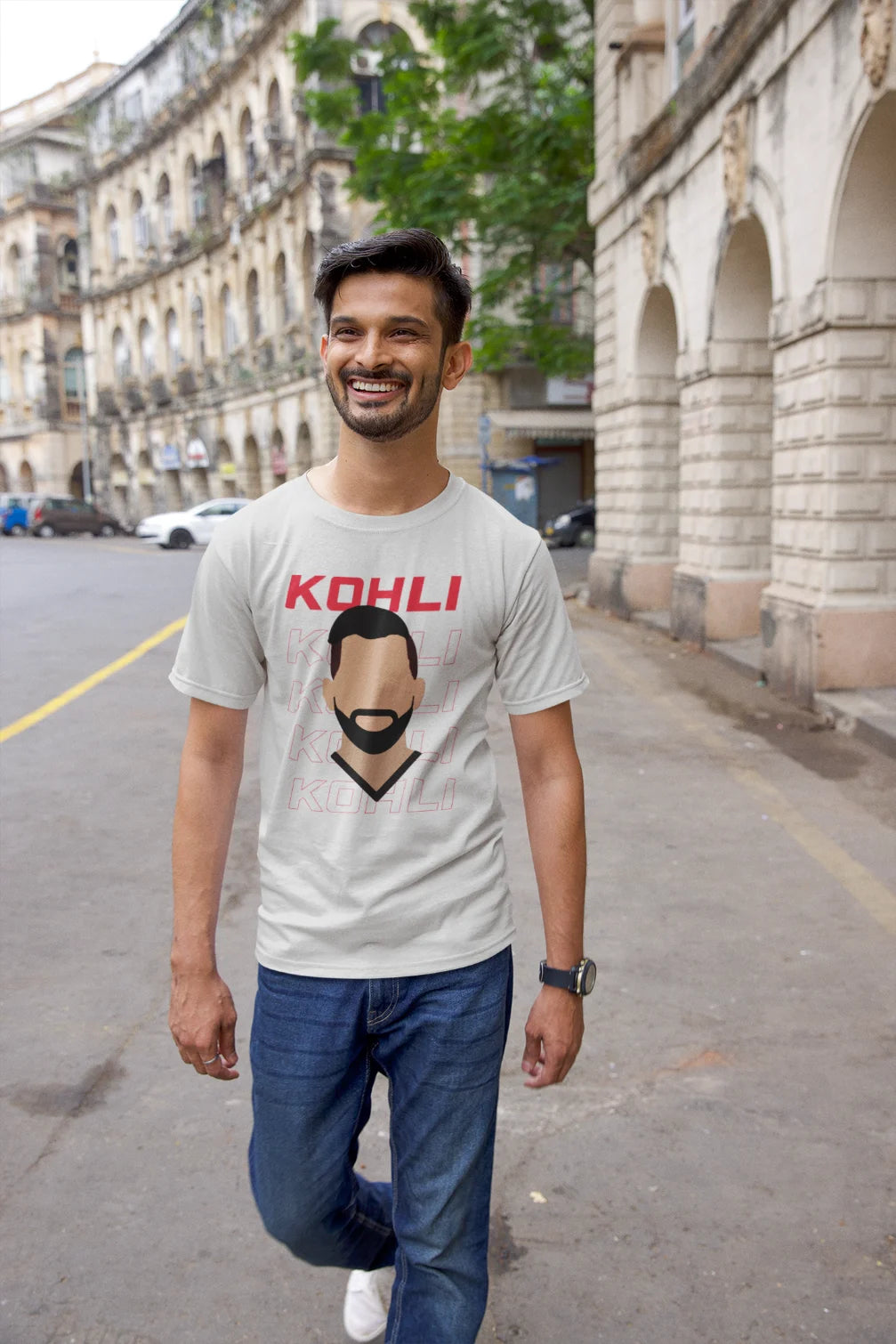 T-shirt met de omtrek van het gezicht van Virat Kohli