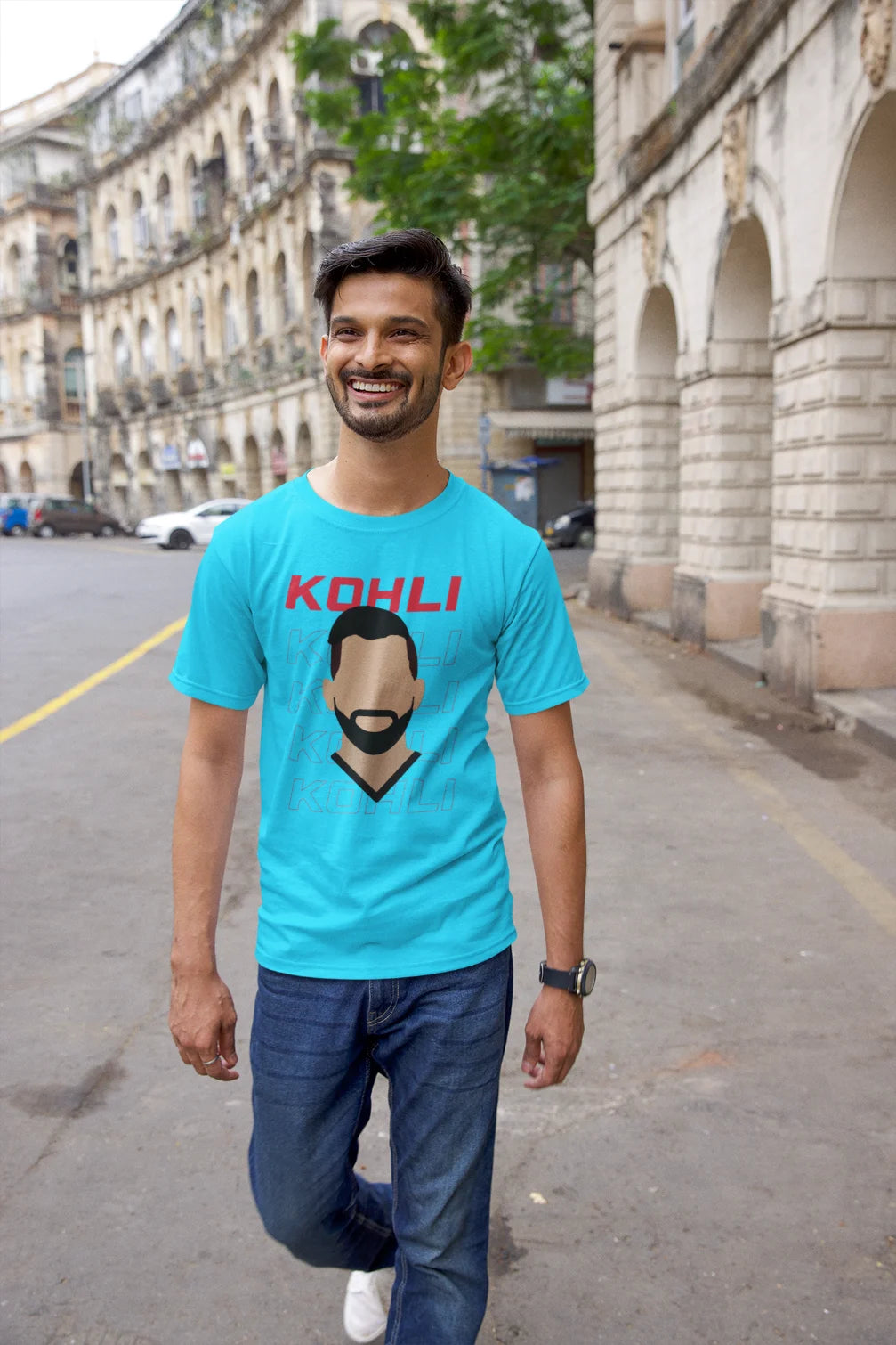 T-shirt met de omtrek van het gezicht van Virat Kohli