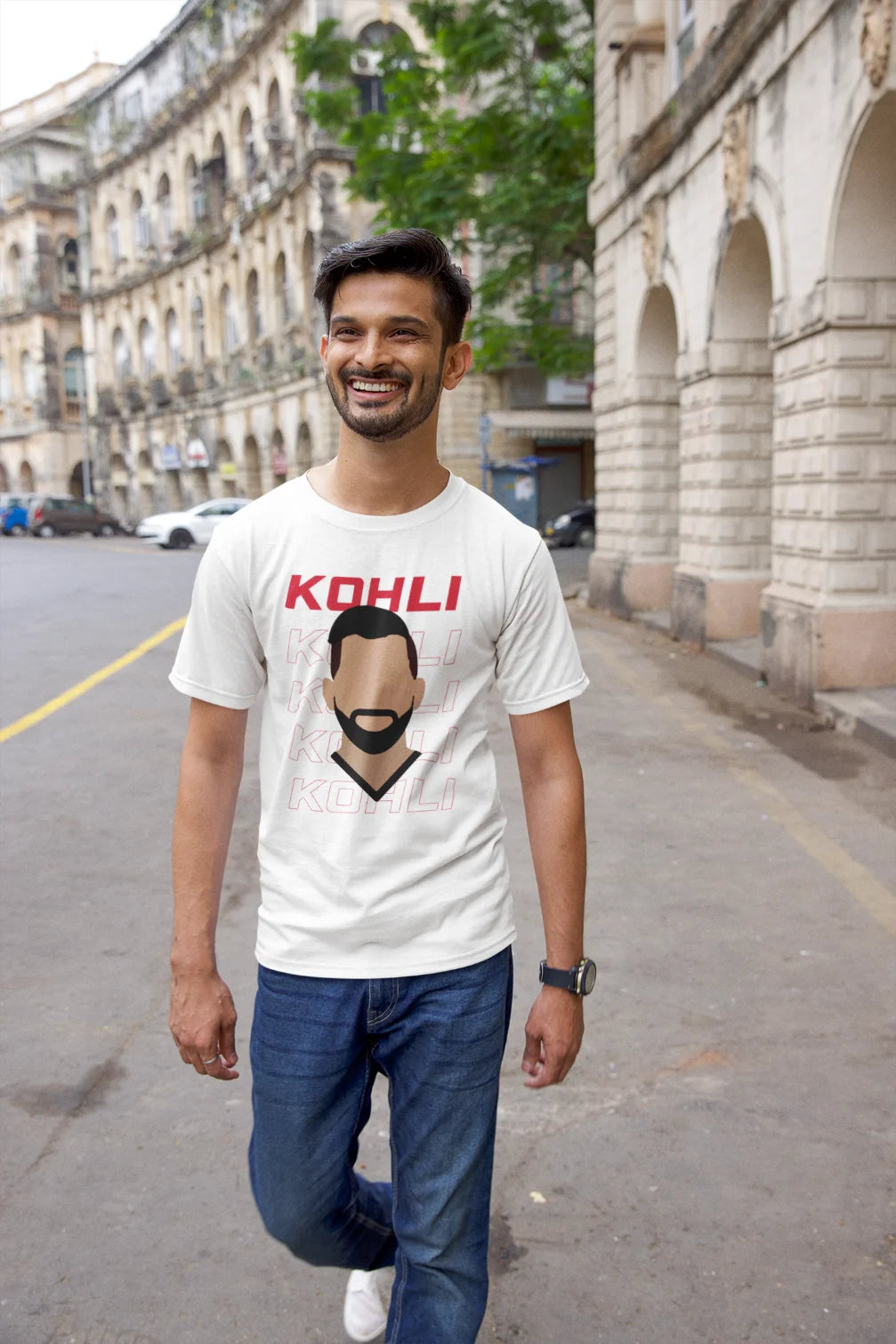 T-shirt met de omtrek van het gezicht van Virat Kohli