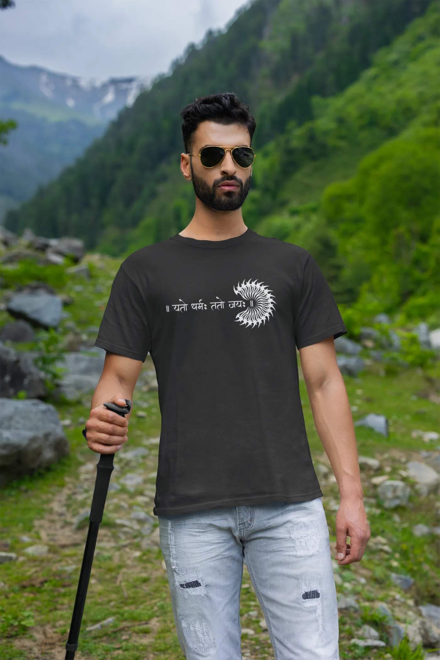 Yato dharma tato jayah T-shirt