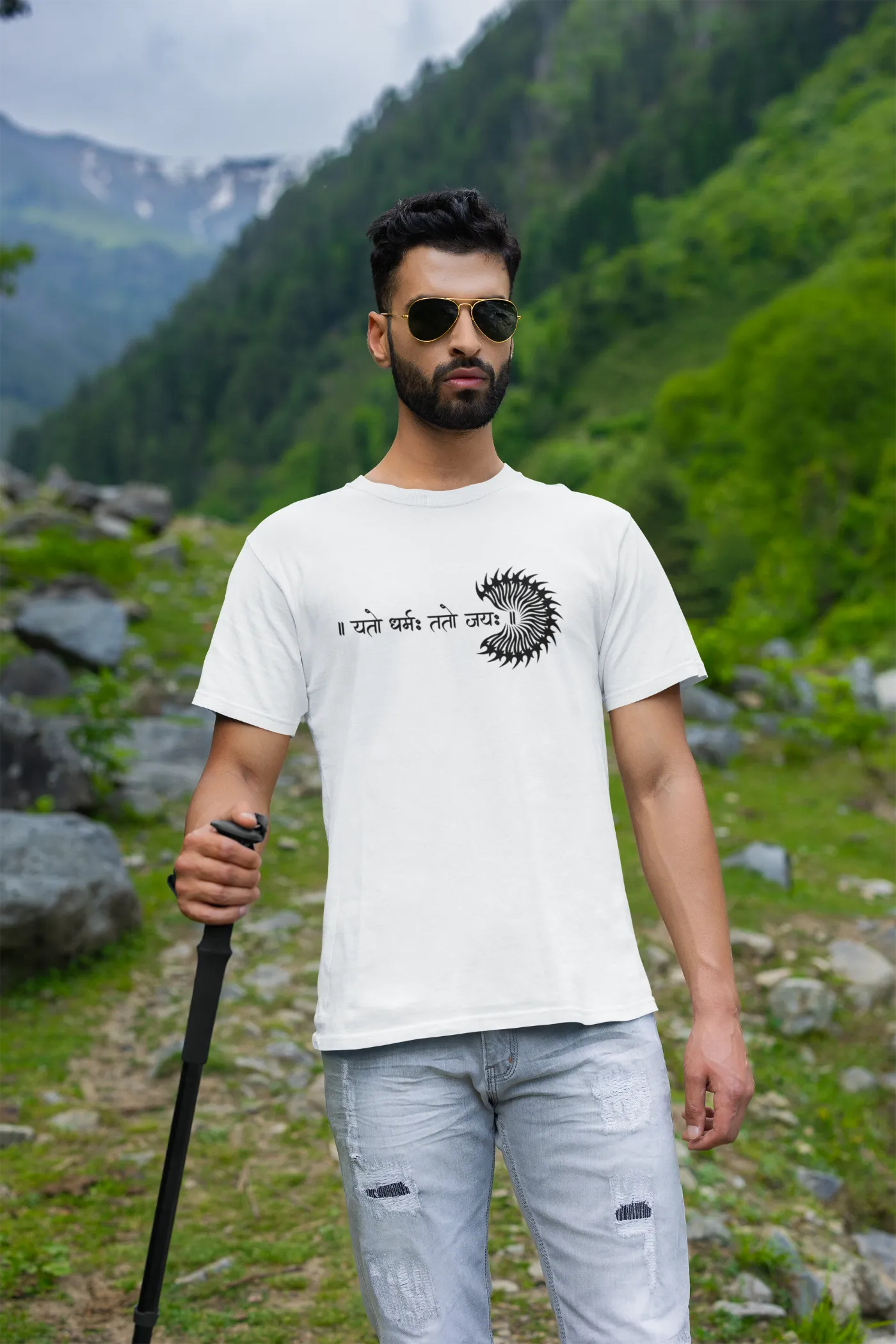 Yato dharma tato jayah T-shirt