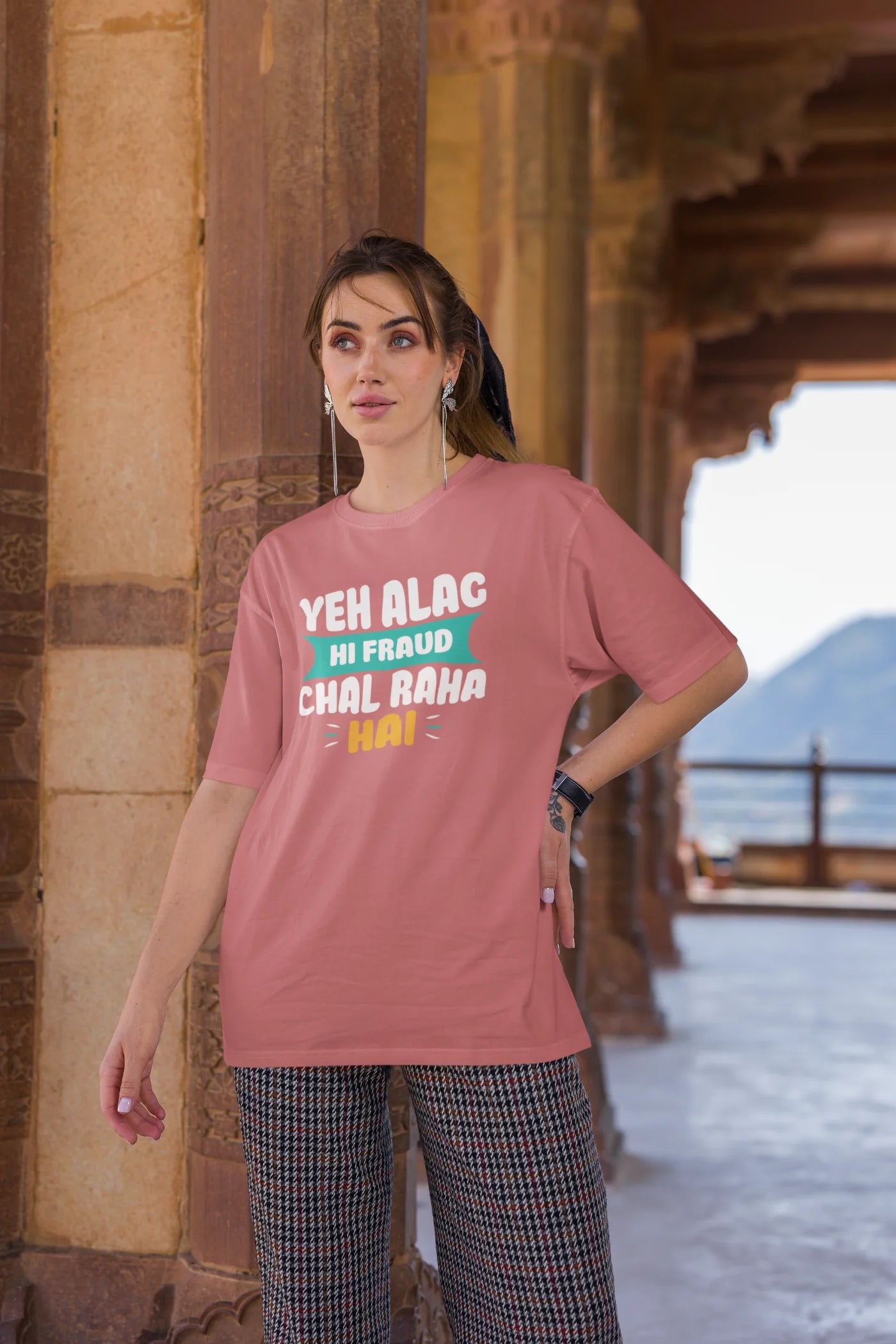 Yeh alag hallo fraude chal raha hai Oversized T-shirt